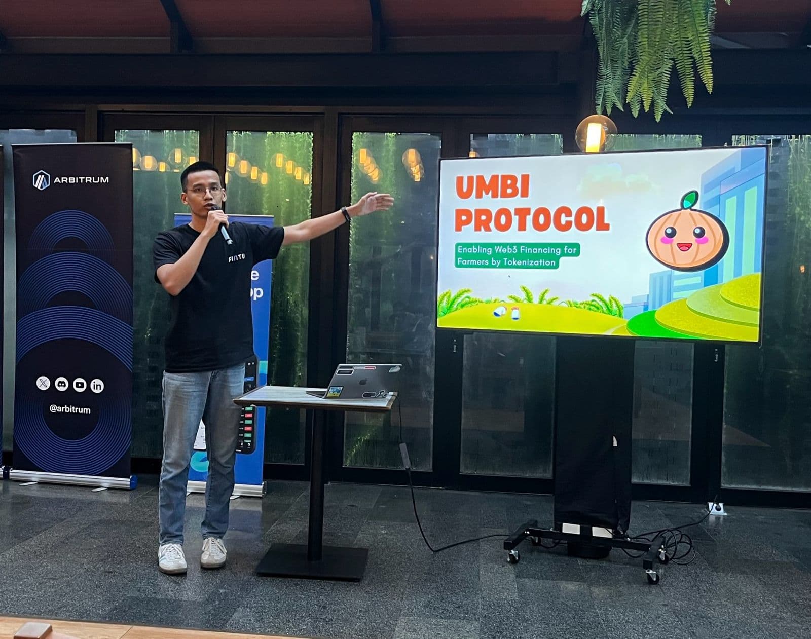 Attending Arbimix by Arbitrum Foundation, first time sharing Umbi Protocol to local crypto audience
